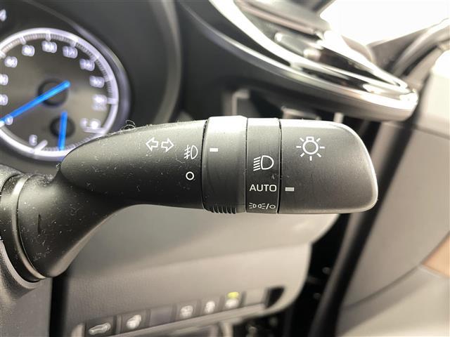 ハリアーハイブリッド Z レザーパッケージ 12.3インチナビ JBLサウンドシステム 全方位 クルーズコントロール レザーシート パワーシート ステアリングヒーター シートヒーター シートクーラー パワーバックドア オートライト LED(8枚目)