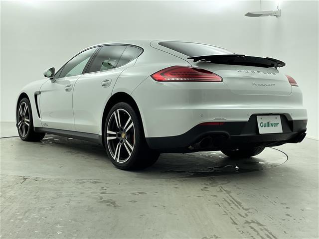 パナメーラ ＧＴＳ　ＢＯＳＥサウンド　サンルーフ　可動式リアウィング　純正クラリオン製ナビ　クルーズコントロール　ＥＴＣ　電動リアゲート　ドラレコ　シートヒーター　純正エアサス　純正可変バルブマフラー　パワーシート（43枚目）