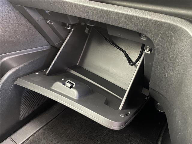 セレナ ハイウェイスターV 4WD 純正12.3インチメーカーオプションナビ 純正後席フリップダウンモニター アラウンドビューモニター 両側パワースライドドア インテリジェントルームミラー プロパイロット ETC2.0(16枚目)