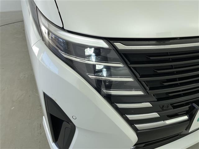 セレナ ハイウェイスターV 4WD 純正12.3インチメーカーオプションナビ 純正後席フリップダウンモニター アラウンドビューモニター 両側パワースライドドア インテリジェントルームミラー プロパイロット ETC2.0(33枚目)