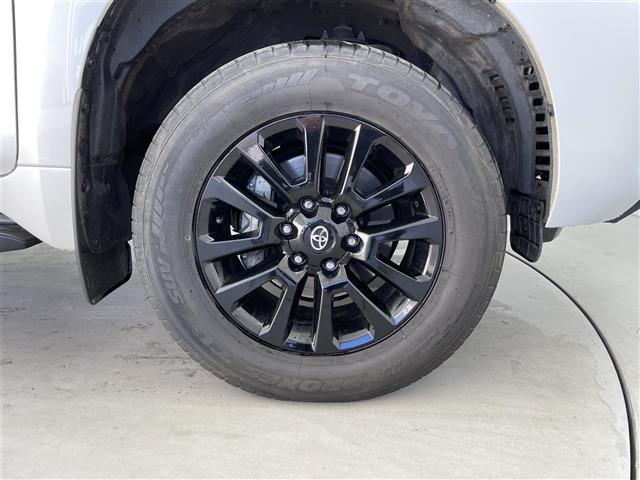 ランドクルーザープラド TX Lパッケージ 70thアニバーサリーリミテッド 純正メーカーオプション9インチナビ 7人乗り仕様 寒冷地仕様 全方位モニター プラドスーパーライブサウンド サドルタン 快適温熱レザーシート 純正18インチアルミホイール 純正スターター ETC(25枚目)