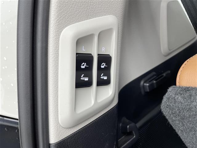 ランドクルーザープラド TX Lパッケージ 70thアニバーサリーリミテッド 純正メーカーオプション9インチナビ 7人乗り仕様 寒冷地仕様 全方位モニター プラドスーパーライブサウンド サドルタン 快適温熱レザーシート 純正18インチアルミホイール 純正スターター ETC(29枚目)