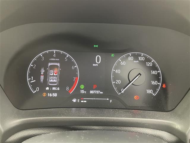 WR-V Z+ 純正8型ナビ バックカメラ ETC プッシュスタート スマートキー オートライト LEDヘッドライド フルセグTV クルーズコントロール 車線逸脱警報機能 レーンキープアシスト(3枚目)