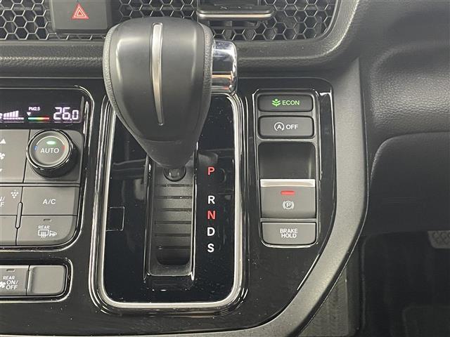 ステップワゴン スパーダ ホンダセンシング 純正ナビ バックカメラ 衝突軽減ブレーキ クルーズコントロール 車線逸脱警報機能 両側パワースライドドア パワーリアゲート 電動サイドブレーキ ブレーキホールド機能(7枚目)