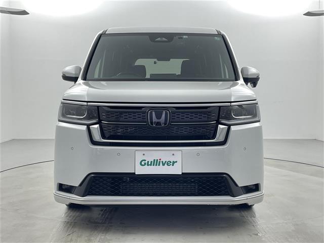 ステップワゴン スパーダ ホンダセンシング 純正ナビ バックカメラ 衝突軽減ブレーキ クルーズコントロール 車線逸脱警報機能 両側パワースライドドア パワーリアゲート 電動サイドブレーキ ブレーキホールド機能(17枚目)