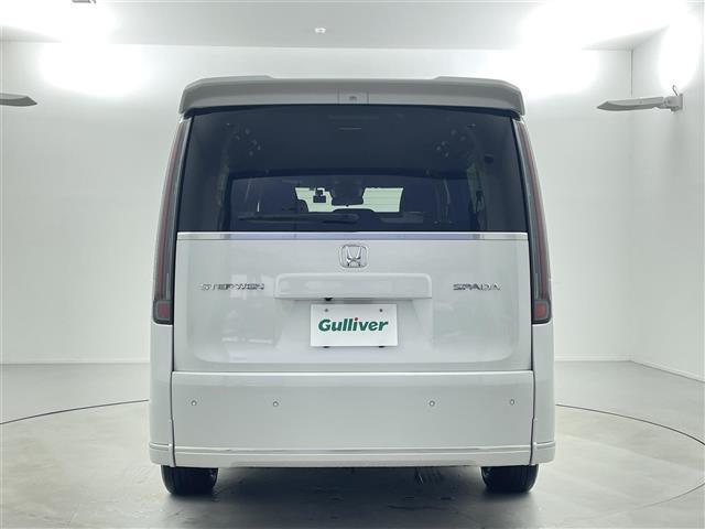 ステップワゴン スパーダ ホンダセンシング 純正ナビ バックカメラ 衝突軽減ブレーキ クルーズコントロール 車線逸脱警報機能 両側パワースライドドア パワーリアゲート 電動サイドブレーキ ブレーキホールド機能(18枚目)