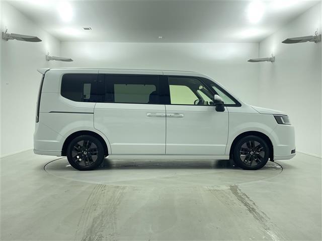 ステップワゴン スパーダ ホンダセンシング 純正ナビ バックカメラ 衝突軽減ブレーキ クルーズコントロール 車線逸脱警報機能 両側パワースライドドア パワーリアゲート 電動サイドブレーキ ブレーキホールド機能(19枚目)