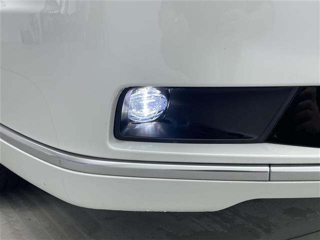 ステップワゴン スパーダ ホンダセンシング 純正ナビ バックカメラ 衝突軽減ブレーキ クルーズコントロール 車線逸脱警報機能 両側パワースライドドア パワーリアゲート 電動サイドブレーキ ブレーキホールド機能(25枚目)