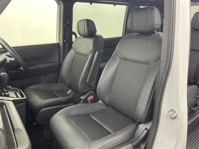 ステップワゴン スパーダ ホンダセンシング 純正ナビ バックカメラ 衝突軽減ブレーキ クルーズコントロール 車線逸脱警報機能 両側パワースライドドア パワーリアゲート 電動サイドブレーキ ブレーキホールド機能(30枚目)