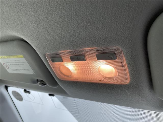 アクア Ｓ　純正ナビ　バックカメラ　ＥＴＣ　ＣＤ／ＤＶＤ　Ｂｌｕｅｔｏｏｔｈ　フルセグＴＶ　ステアリングスイッチ　ヘッドライドレベライザー　電動格納ミラー（29枚目）