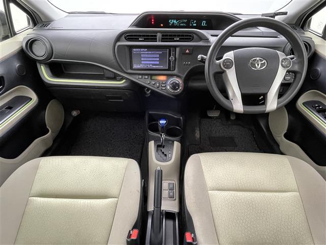 アクア Ｓ　純正ナビ　バックカメラ　ＥＴＣ　ＣＤ／ＤＶＤ　Ｂｌｕｅｔｏｏｔｈ　フルセグＴＶ　ステアリングスイッチ　ヘッドライドレベライザー　電動格納ミラー（42枚目）