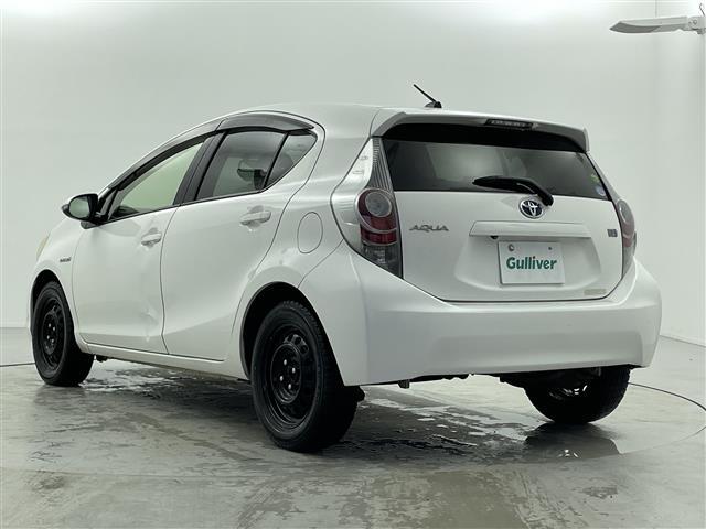 アクア Ｓ　純正ナビ　バックカメラ　ＥＴＣ　ＣＤ／ＤＶＤ　Ｂｌｕｅｔｏｏｔｈ　フルセグＴＶ　ステアリングスイッチ　ヘッドライドレベライザー　電動格納ミラー（43枚目）