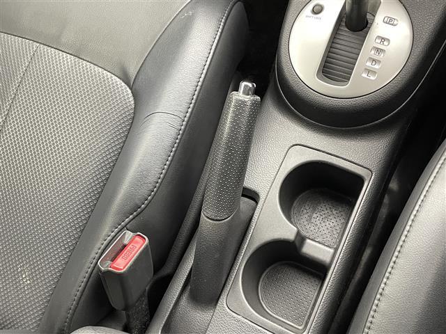 エクストレイル ２０Ｘ　４ＷＤ　ナビ　ＣＤ／ＤＶＤ／ＴＶ　横滑り防止　オールモード４×４－ｉシステム　ダウンヒルアシストコントロール　オートライト　純正ホイール　フォグランプ　ＥＴＣ（13枚目）