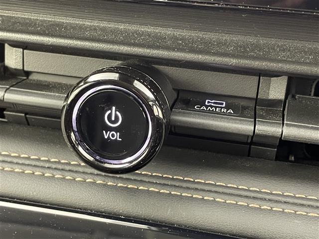 セレナ ハイウェイスターＶ　純正１２．３インチナビ　プロパイロット　フリップダウンモニター　アラウンドビューモニター　インテリジェントルームミラー　３６０°セーフティアシスト車線逸脱警報（ＬＤＷ）衝突被害軽減ブレーキ　　ＥＴＣ（8枚目）