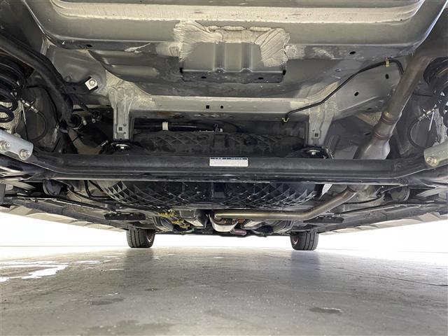 タンク カスタムＧ－Ｔ　衝突軽減ブレーキ　純正９インチナビ　ＣＤ　ＤＶＤ　ＴＶ　Ｂｌｕｅｔｏｏｔｈ　バックカメラ　横滑り防止システム　両側パワースライドドア　ビルトインＥＴＣ　前方ドライブレコーダー　オートＬＥＤヘッドライト（41枚目）