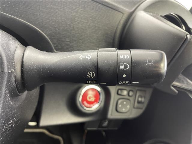 アクア G G’s KENWOOD製SDナビ(FM/AM/BT/CD/DVD/Ipod)ハーフレザーシート 純正LEDヘッドライト 純正フロントフォグライト 社外ETC(5枚目)