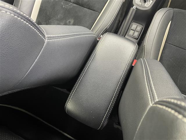 アクア G G’s KENWOOD製SDナビ(FM/AM/BT/CD/DVD/Ipod)ハーフレザーシート 純正LEDヘッドライト 純正フロントフォグライト 社外ETC(11枚目)