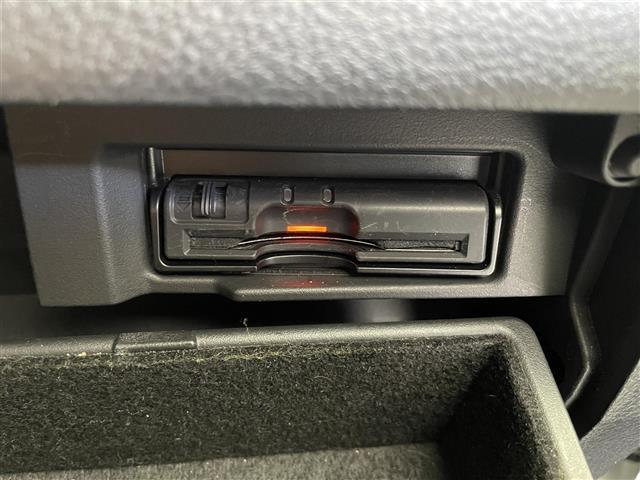 セレナ ハイウェイスター S-ハイブリッド Vエアロモード 純正ナビ CD/DVD/Bluetooth/TV 両側パワースライド オートライト フォグランプ ETC プッシュスタート スマートキー スペアキー(12枚目)