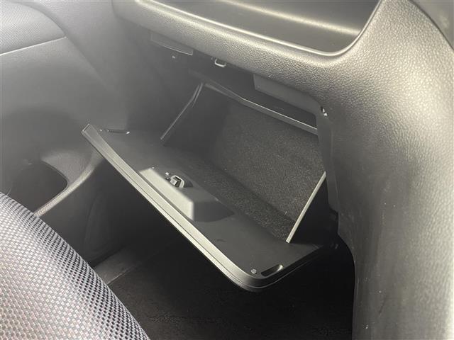 セレナ ハイウェイスター S-ハイブリッド Vエアロモード 純正ナビ CD/DVD/Bluetooth/TV 両側パワースライド オートライト フォグランプ ETC プッシュスタート スマートキー スペアキー(18枚目)