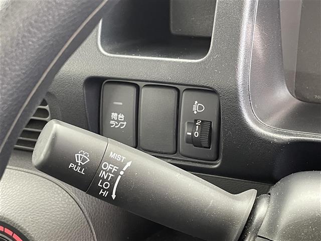 アクティトラック SDX 純正オーディオ FM AM 低走行車 AC 荷台ランプ メカニカルキー 純正ハロゲンヘッドライト 純正テールランプ ヘッドライトレベライザー(14枚目)