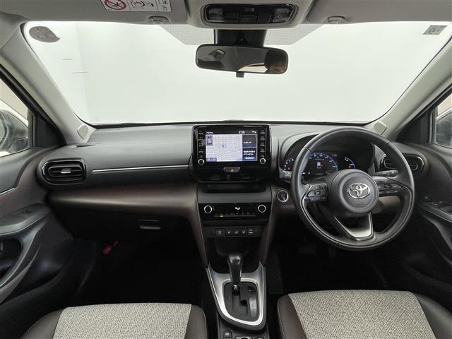 ヤリスクロス Ｚ　純正ディスプレイオーディオ（ナビ有）　トヨタセーフティーセンス　４ＷＤ　寒冷地仕様　クルーズコントロール　アラウンドビューモニター　純正アルミホイール　純正フロアマット　スペアキー（2枚目）