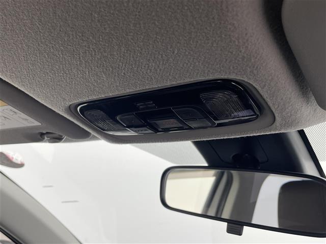 ヤリスクロス Ｚ　純正ディスプレイオーディオ（ナビ有）　トヨタセーフティーセンス　４ＷＤ　寒冷地仕様　クルーズコントロール　アラウンドビューモニター　純正アルミホイール　純正フロアマット　スペアキー（34枚目）