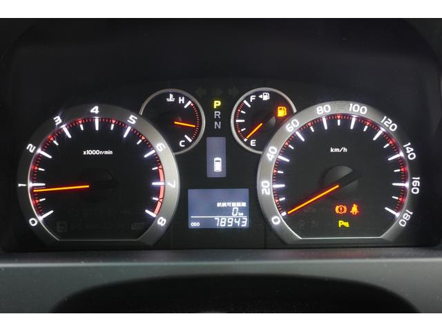 アルファード ２４０Ｓ　ＥＴＣ　バックカメラ　ナビ　ＴＶ　クリアランスソナー　両側電動スライドドア　ＨＩＤ　スマートキー　電動格納ミラー　３列シート　ＣＶＴ　アルミホイール　ＣＤ　ＤＶＤ再生　ミュージックプレイヤー接続可（12枚目）