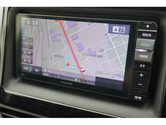 ヴォクシー ハイブリッドＶ　ＥＴＣ　バックカメラ　ナビ　ＴＶ　オートクルーズコントロール　両側電動スライドドア　ＬＥＤヘッドランプ　スマートキー　アイドリングストップ　シートヒーター　後席モニター　３列シート　ウォークスルー（12枚目）