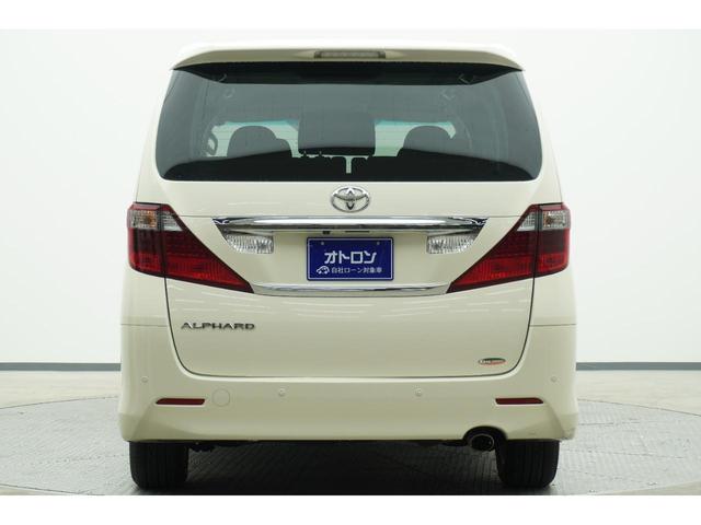 アルファード ２４０Ｓ　ＥＴＣ　バックカメラ　ナビ　クリアランスソナー　両側電動スライドドア　ＨＩＤ　スマートキー　電動格納ミラー　３列シート　オットマン　ＣＶＴ　アルミホイール　ＣＤ　ミュージックプレイヤー接続可（5枚目）