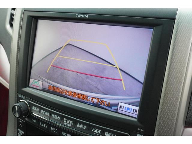 アルファード ２４０Ｓ　ＥＴＣ　バックカメラ　ナビ　クリアランスソナー　両側電動スライドドア　ＨＩＤ　スマートキー　電動格納ミラー　３列シート　オットマン　ＣＶＴ　アルミホイール　ＣＤ　ミュージックプレイヤー接続可（14枚目）