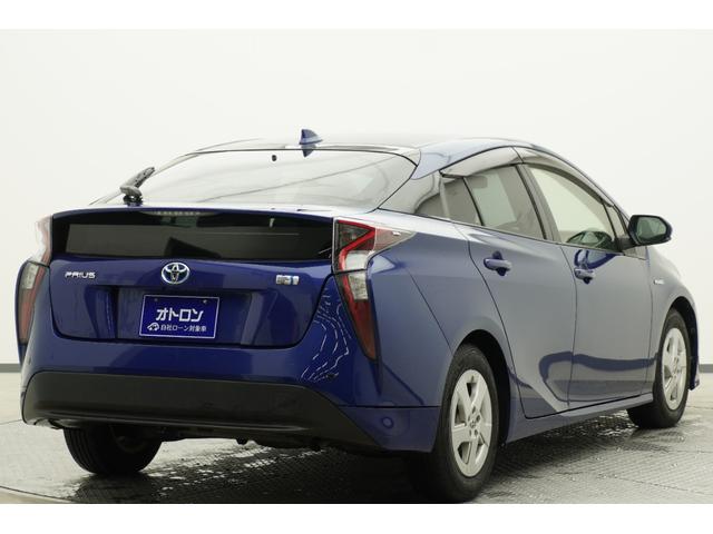 プリウス S ETC バックカメラ ナビ TV アルミホイール オートライト LEDヘッドランプ CVT スマートキー 電動格納ミラー 盗難防止システム CD Bluetooth 衝突安全ボディ ABS ESC(4枚目)