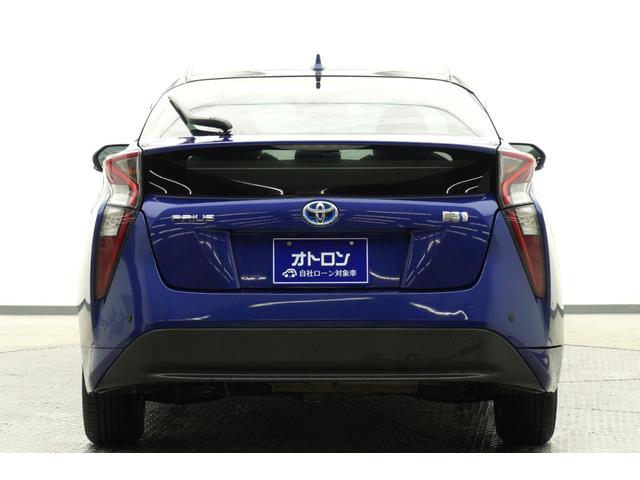 プリウス S ETC バックカメラ ナビ TV アルミホイール オートライト LEDヘッドランプ CVT スマートキー 電動格納ミラー 盗難防止システム CD Bluetooth 衝突安全ボディ ABS ESC(5枚目)