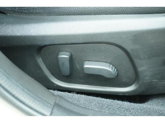 XV 2.0i-L アイサイト 4WD ETC バックカメラ オートクルーズコントロール パワーシート ナビ TV HID アルミホイール スマートキー アイドリングストップ CVT 盗難防止システム 衝突安全ボディ CD USB(15枚目)