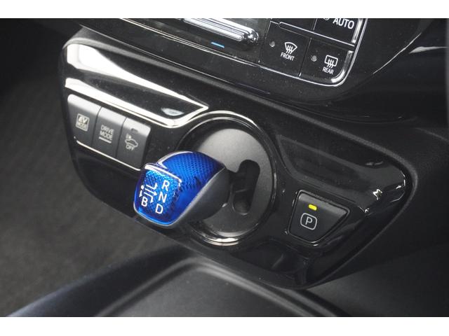 プリウス S ETC クリアランスソナー レーンアシスト オートクルーズコントロール 衝突被害軽減システム バックカメラ LEDヘッドランプ CVT スマートキー 盗難防止システム 衝突安全ボディ ABS ESC(15枚目)