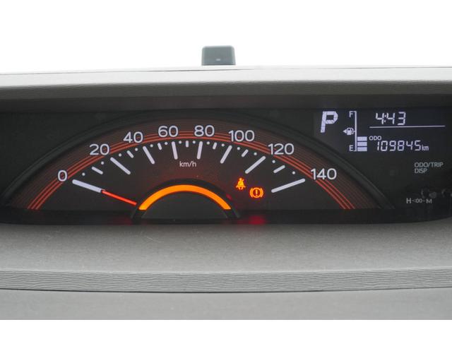 タント Ｘ　ＳＡ　４ＷＤ　ＥＴＣ　バックカメラ　両側電動スライドドア　ナビ　ＴＶ　衝突被害軽減システム　スマートキー　アイドリングストップ　電動格納ミラー　ベンチシート　ＣＶＴ　盗難防止システム　ＡＢＳ　ＥＳＣ　ＣＤ（11枚目）