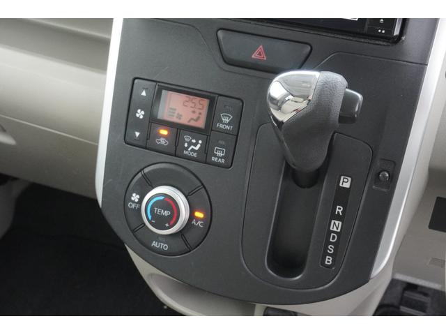 タント Ｘ　ＳＡ　４ＷＤ　ＥＴＣ　バックカメラ　両側電動スライドドア　ナビ　ＴＶ　衝突被害軽減システム　スマートキー　アイドリングストップ　電動格納ミラー　ベンチシート　ＣＶＴ　盗難防止システム　ＡＢＳ　ＥＳＣ　ＣＤ（15枚目）