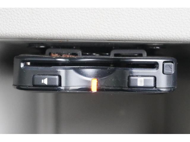 タント Ｘ　ＳＡ　４ＷＤ　ＥＴＣ　バックカメラ　両側電動スライドドア　ナビ　ＴＶ　衝突被害軽減システム　スマートキー　アイドリングストップ　電動格納ミラー　ベンチシート　ＣＶＴ　盗難防止システム　ＡＢＳ　ＥＳＣ　ＣＤ（16枚目）