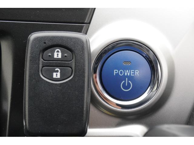 プリウスアルファ S Lセレクション ETC バックカメラ TV スマートキー 電動格納ミラー CVT 盗難防止システム 衝突安全ボディ ABS CD DVD再生 Bluetooth エアコン パワーステアリング パワーウィンドウ(17枚目)