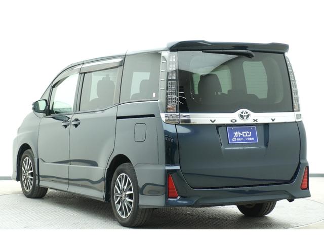 ヴォクシー ZS ETC バックカメラ ナビ TV 両側電動スライドドア オートライト LEDヘッドランプ スマートキー 電動格納ミラー 後席モニター 3列シート ウォークスルー CVT アルミホイール CD USB(6枚目)