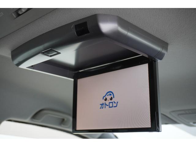 ヴォクシー ZS ETC バックカメラ ナビ TV 両側電動スライドドア オートライト LEDヘッドランプ スマートキー 電動格納ミラー 後席モニター 3列シート ウォークスルー CVT アルミホイール CD USB(16枚目)