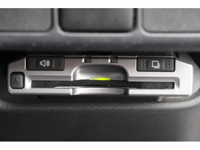 アクア S ドライブレコーダー ETC バックカメラ ナビ TV スマートキー アイドリングストップ 電動格納ミラー CVT 衝突安全ボディ ABS ESC Bluetooth エアコン パワーステアリング(17枚目)