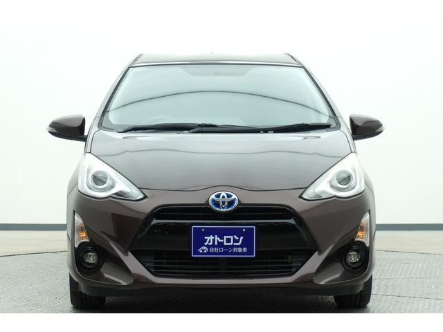 アクア S ETC バックカメラ ナビ スマートキー アイドリングストップ CVT 衝突安全ボディ ABS ESC CD エアコン パワーステアリング パワーウィンドウ(2枚目)