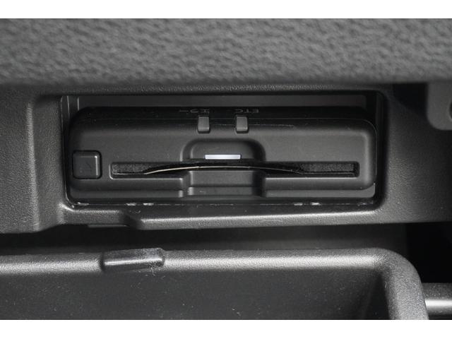 セレナ e-パワー ハイウェイスターG ETC 全周囲カメラ ナビ TV クリアランスソナー オートクルーズコントロール 衝突被害軽減システム 両側電動スライドドア LEDヘッドランプ スマートキー 3列シート CVT アルミホイール CD(18枚目)