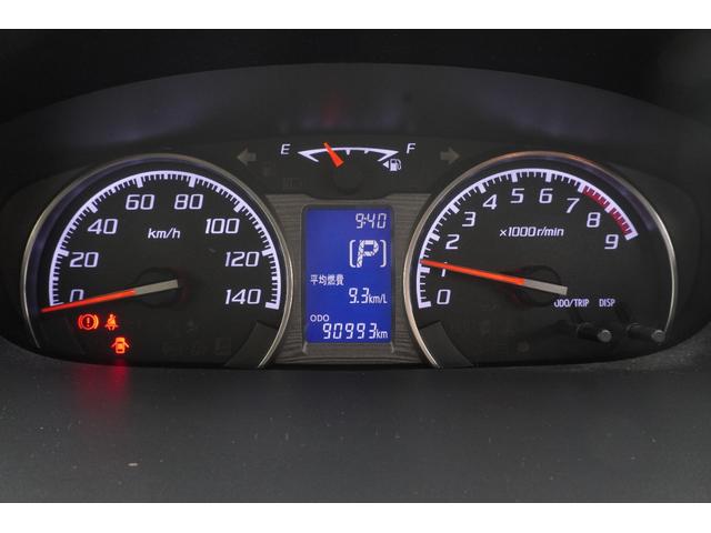 この生活に欠かせないクルマが人生のちょっとしたつまずきで購入できず負のスパイラルから抜け出せない方々がいらっしゃることに気がつきました。オトロンはそんな方を全社員で応援したいと考えています