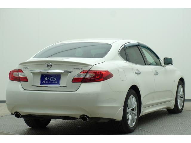 ���c�Ǝ��Ԃ̂��ē����ߑO�X�F�O�O����ߌ�P�W�F�O�O�܂ŁB�X�^�b�t�ꓯ���C�ɉc�Ƃ��A���q�l�����҂����Ă���܂��B