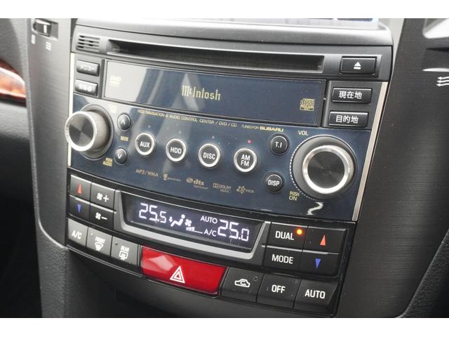 手の届きやすいところで簡単操作ができる空調付き！オールシーズンお好みの温度調節ができます。