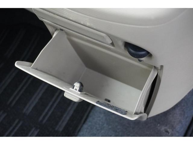 タントエグゼ L キーレスエントリー アイドリングストップ CVT 盗難防止システム ABS CD 衝突安全ボディ エアコン(15枚目)