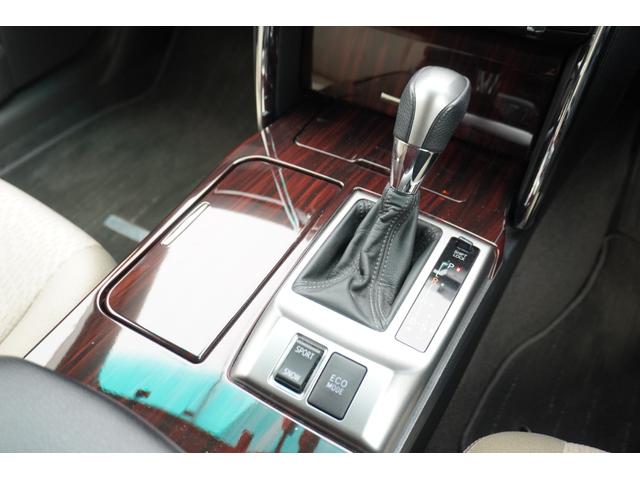 マークX 250G リラックスセレクション バックカメラ ナビ アルミホイール HID AT スマートキー 盗難防止システム パワーシート ミュージックプレイヤー接続可 衝突安全ボディ ABS ESC エアコン パワーステアリング(15枚目)