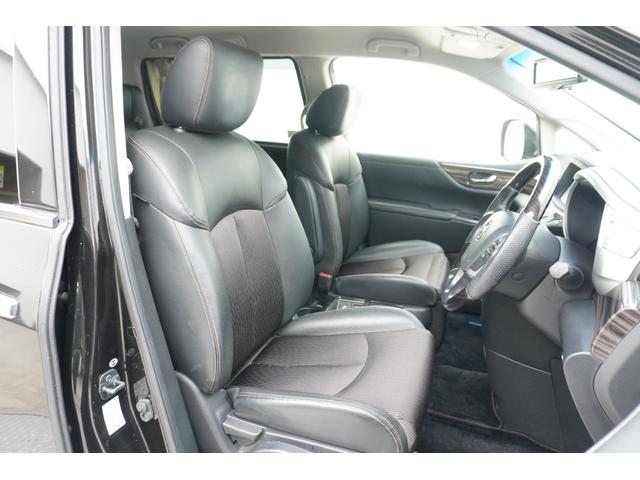 全ての車両に磨き・クリーニングを施し、車本来の輝きのお車を一台でも多く提供出来る努力をスタッフ一同取り組んでおります！是非綺麗な中古車をご覧になってください！