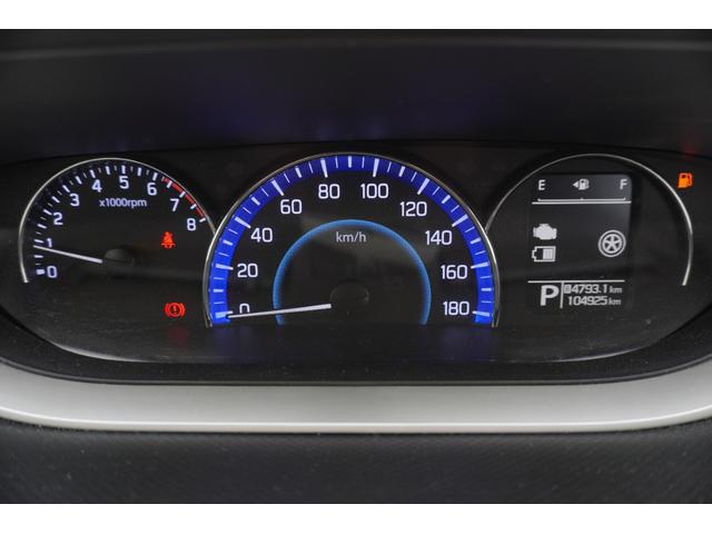 この生活に欠かせないクルマが人生のちょっとしたつまずきで購入できず負のスパイラルから抜け出せない方々がいらっしゃることに気がつきました。オトロンはそんな方を全社員で応援したいと考えています